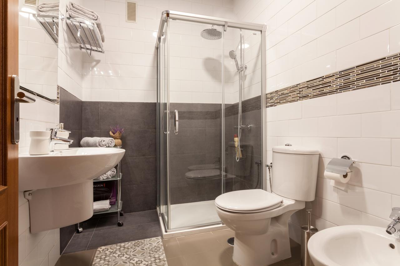 Dream Apartments Calle Zaragoza Seville Ngoại thất bức ảnh